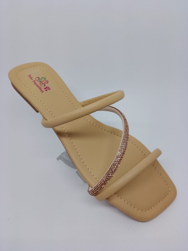 Rasteirinha Feminina Bege Claro Strass Z Bico Quadrado